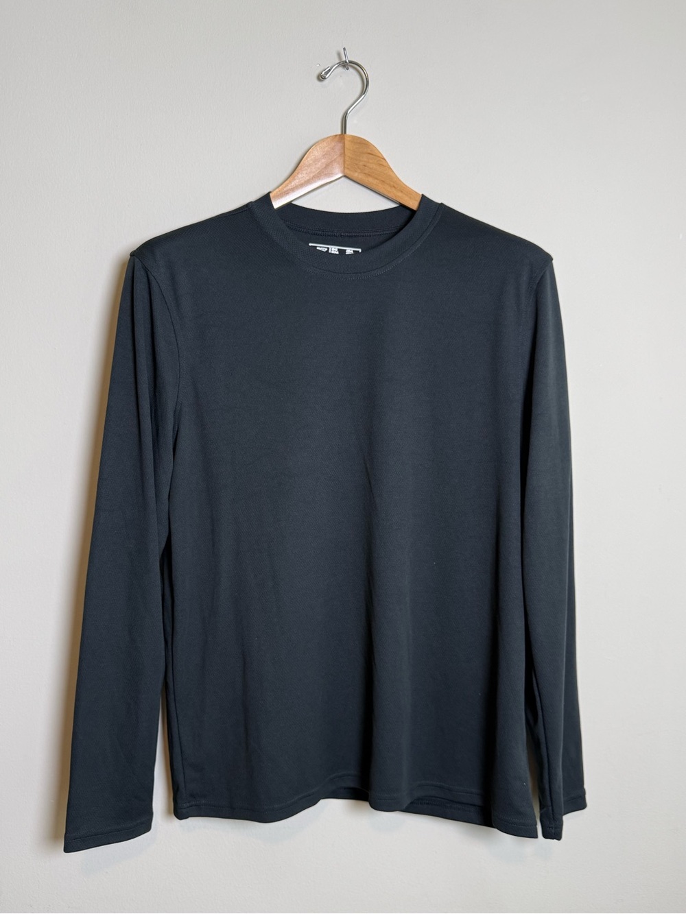 New Balance | Long Sleeve Performance Shirt | Black | Size Medium